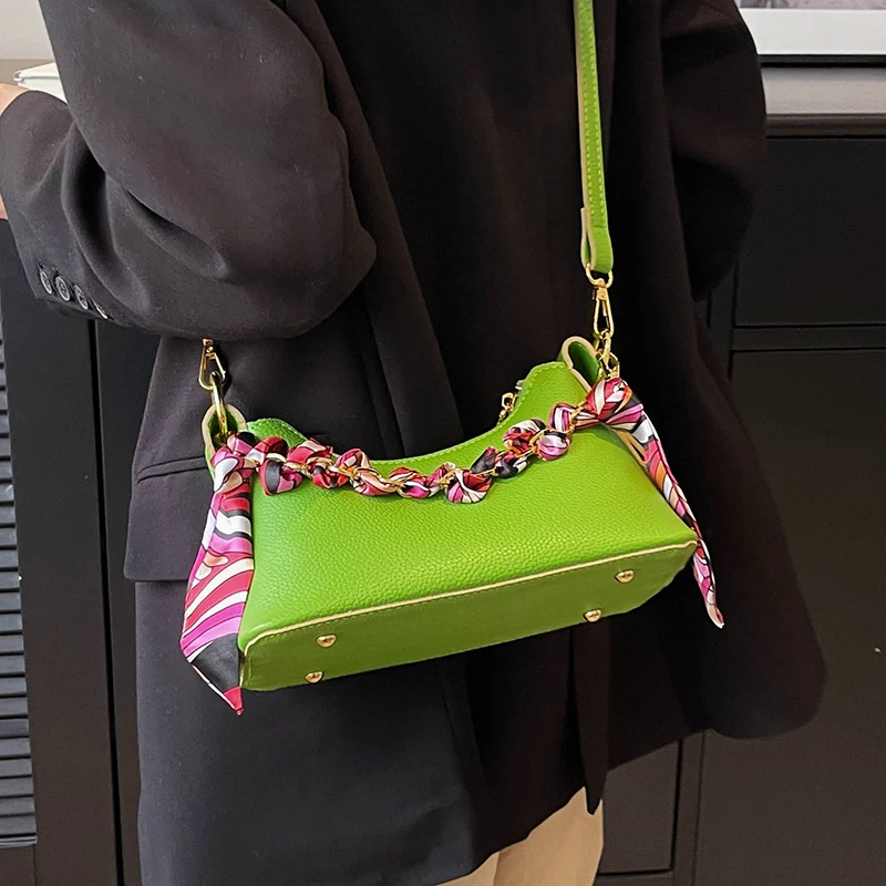 

Новинка 2023, универсальные летние модные роскошные дизайнерские маленькие сумки через плечо, повседневные разноцветные Наплечные сумки с полумесяцем для женщин, кошелек