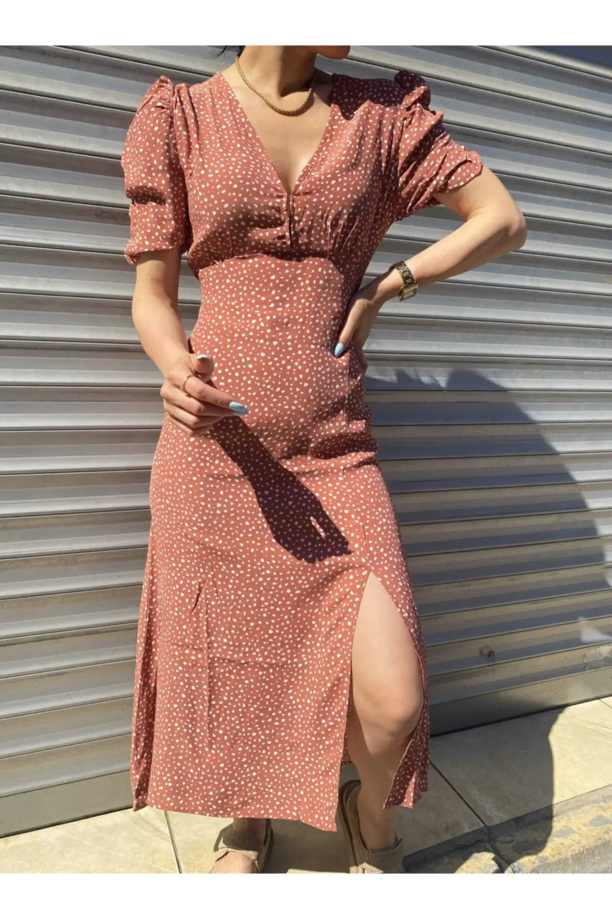 Платье в горошек из ЭВА вискоза молния короткий рукав тренд оранжевый