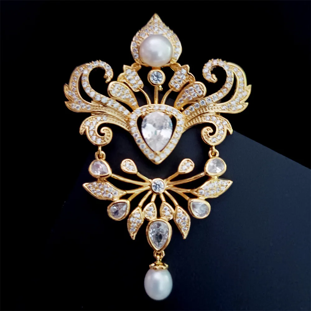 

Роскошная Высококачественная брошь с пресноводным жемчугом темпераментная корсажная брошь из циркония Изысканная