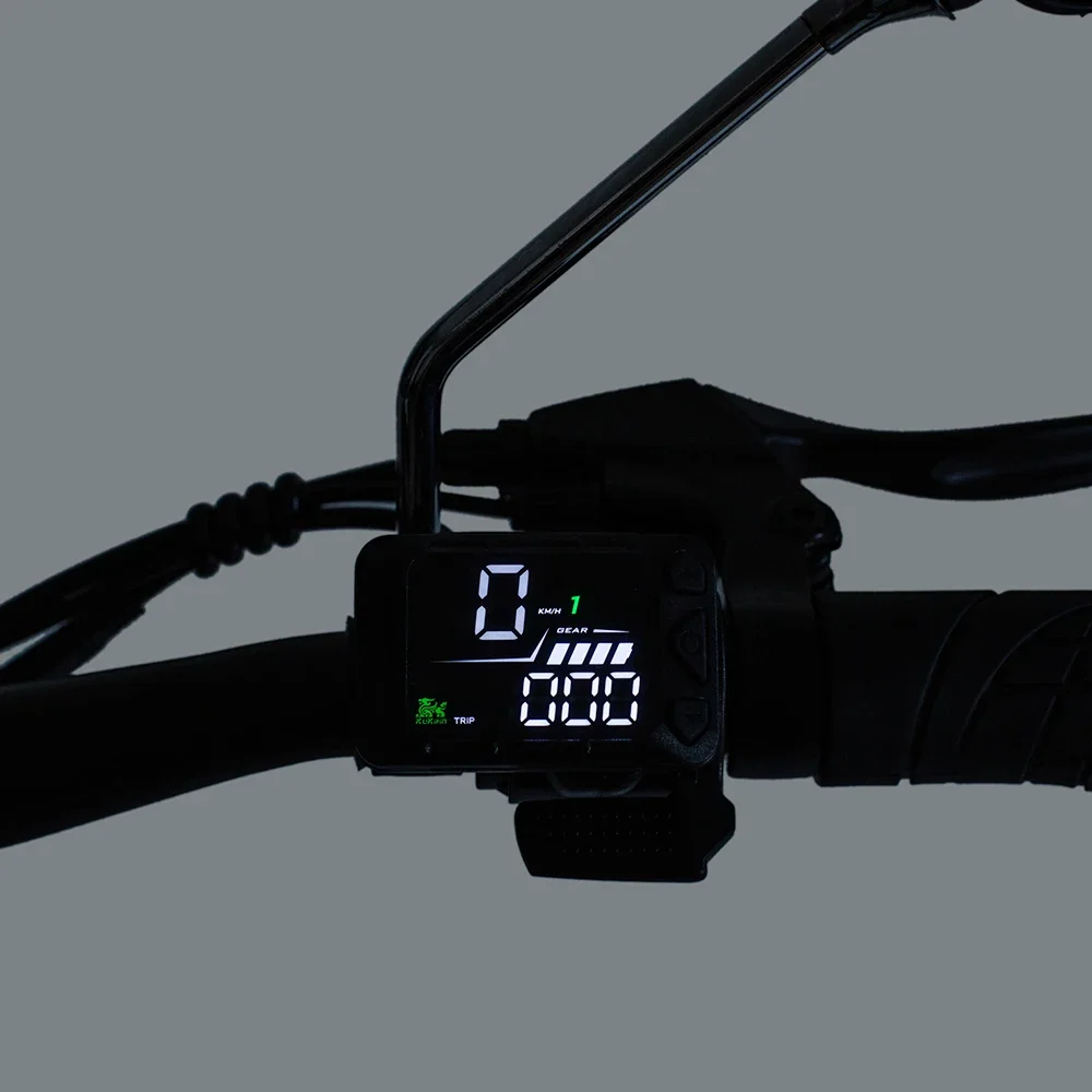 500 Вт 48 В 26 А · ч vitesse maximale 45 км autonomie 100 сумка для хранения