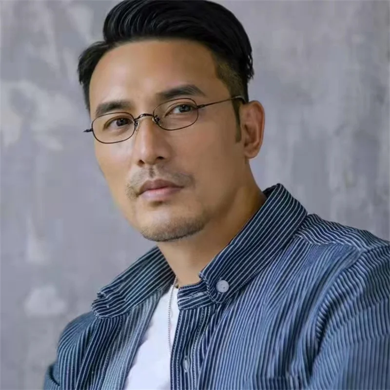 Мужские очки с легким синим светом из титановой оправы "Маленькие овальные ручной работы".