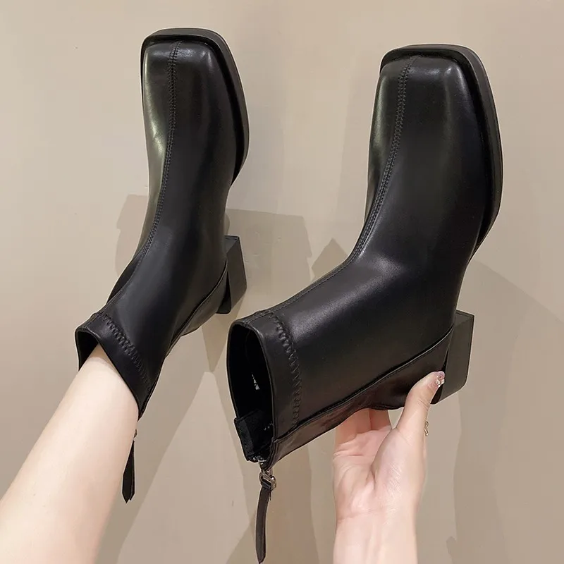 

Женские ботинки, короткие ботинки, женские зимние ботинки больших размеров, женские осенне-зимние тонкие ботинки на среднем каблуке, новинк...