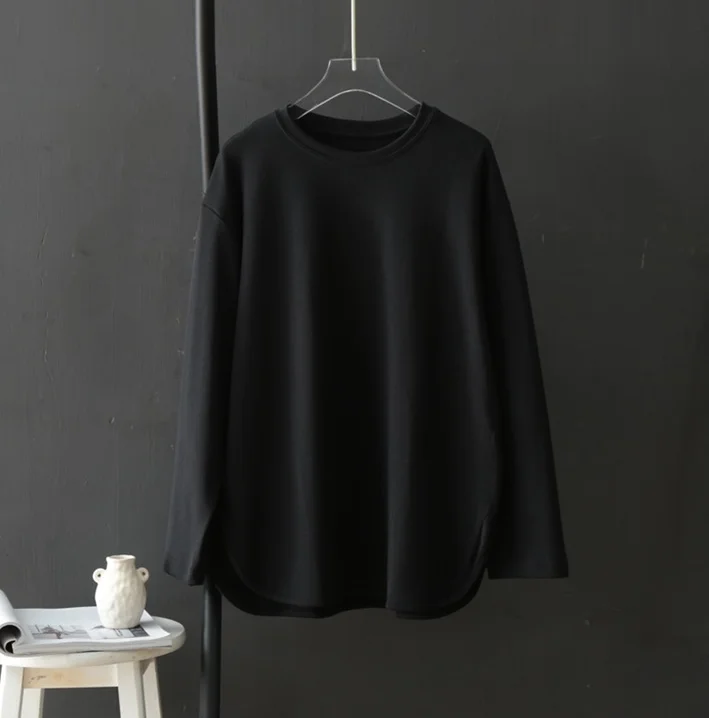 

A Warm bottomed shirt women's winter 2021 new loose large thickened folding round neck white Long Sleeve T