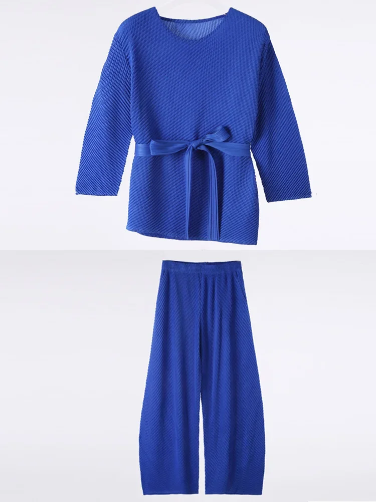 Модный плиссированный повседневный костюм для женщин 2024 осенний новый пуловер с