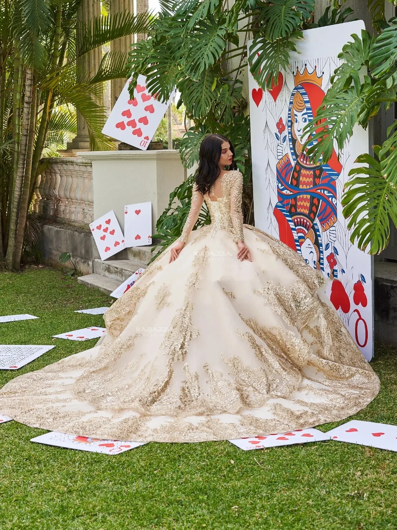 Champagne Charro Quinceanera Dresses Ball Gown Long Sleeves Tulle Appliques Pearls Puffy Mexican Sweet 16 15 Anos