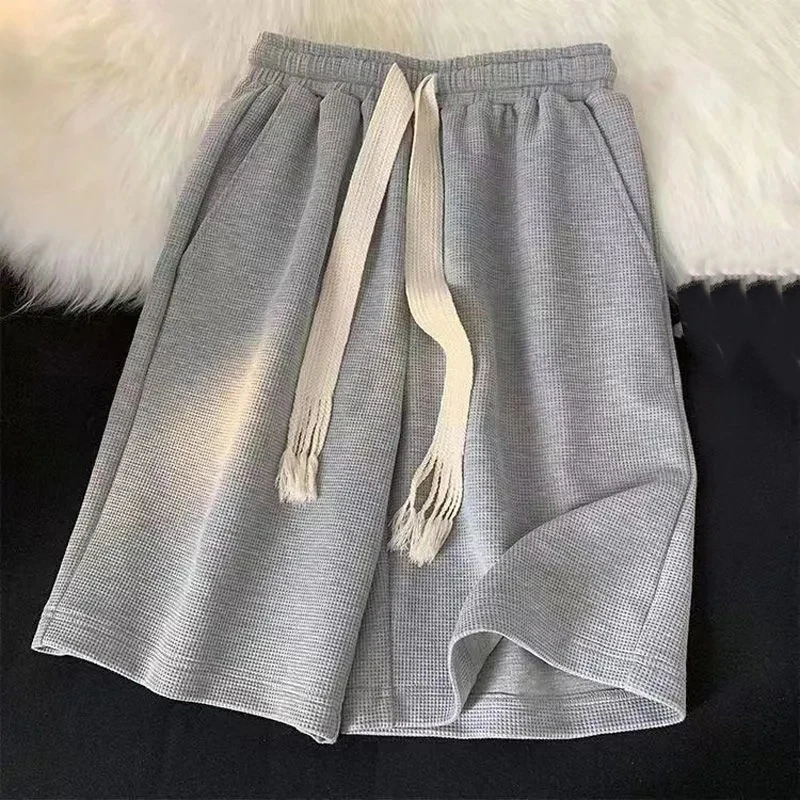 Свободные широкие повседневные шорты для женщин лето 2023 универсальные прямые