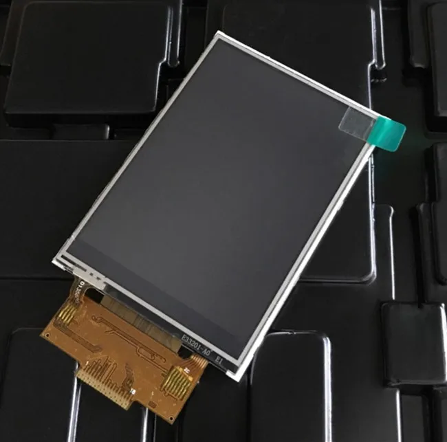3 2 дюймовый 18PIN 262K SPI TFT LCD цветной экран COG ILI9341 Привод IC 240(RGB)* 320 (Touch/No Touch) |