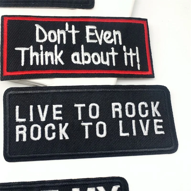 5 шт./партия черно-белые нашивки с надписями