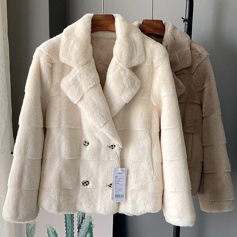 

Women 2023 Fashion Winter New Thicker Warm Faux Mink Fur Coat Lapel Double Breasted Button Elegant OL Style Short Jacket