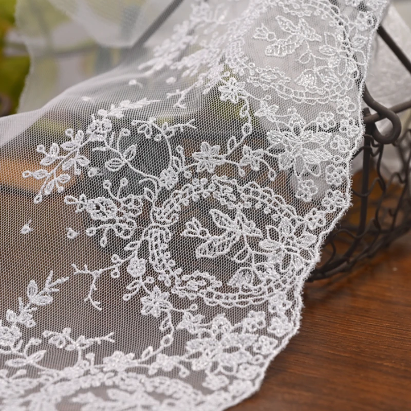 Вышитая гипюровая кружевная отделка белая и черная швейная лента теплое вязание