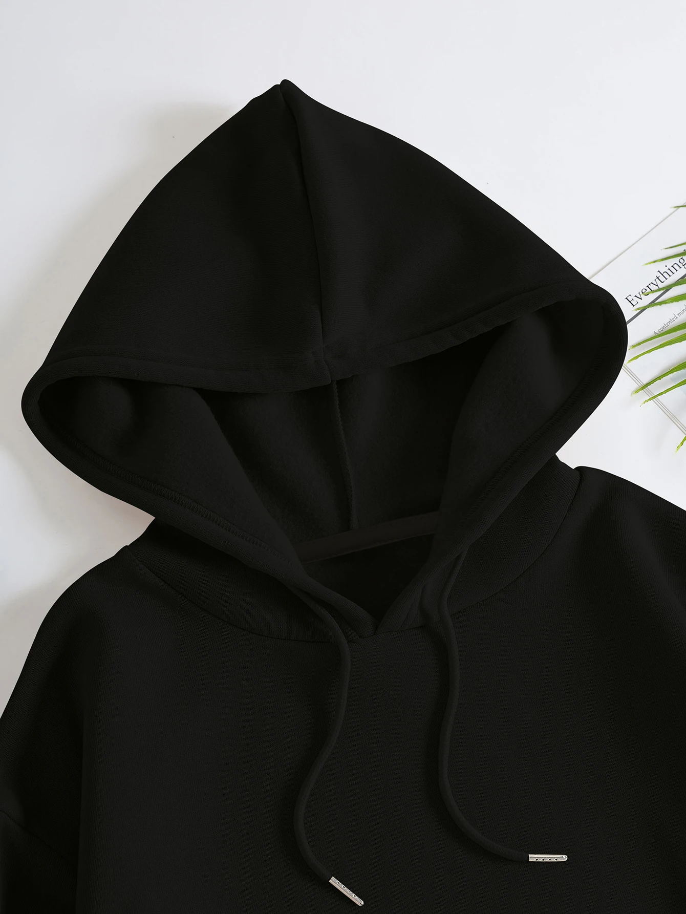 Однотонная толстовка с милым медведем на шнурке спортивная карманом кенгуру