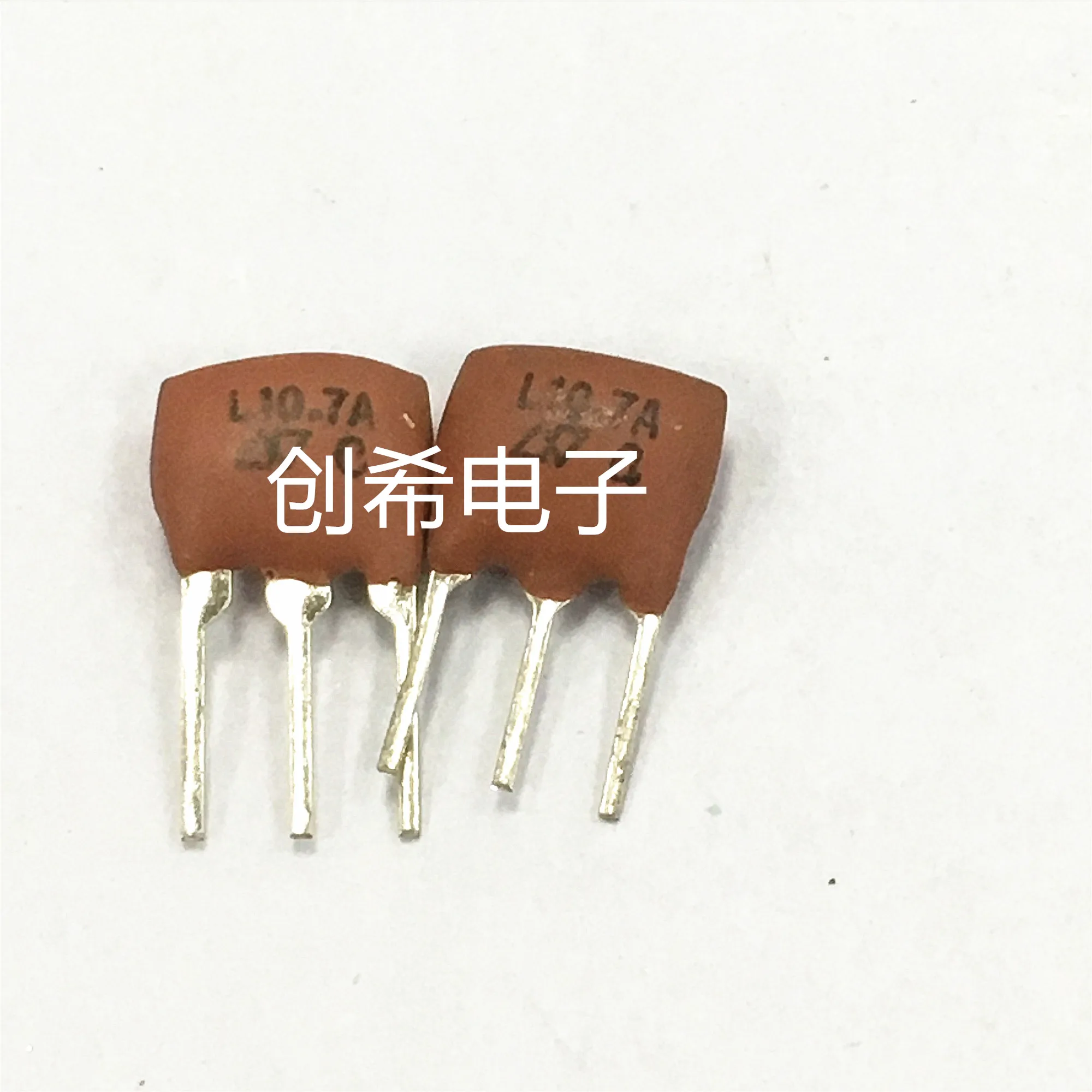 

100PCS/ LT10.7MA5 filter 10.7MHZ in-line L10.7A 280Khz 10.7M Jiakang