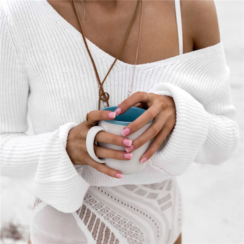 

Sexy Knitted T-shirt Women Crop Tops Sexy Off Shoulder Summer Autumn Knitting Long Flare Sleeve Shirts Short Tees
