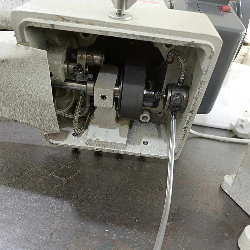 Yunyi LVBU 8B Автоматическая масляная подставка Unison Feed Lockstitch промышленная