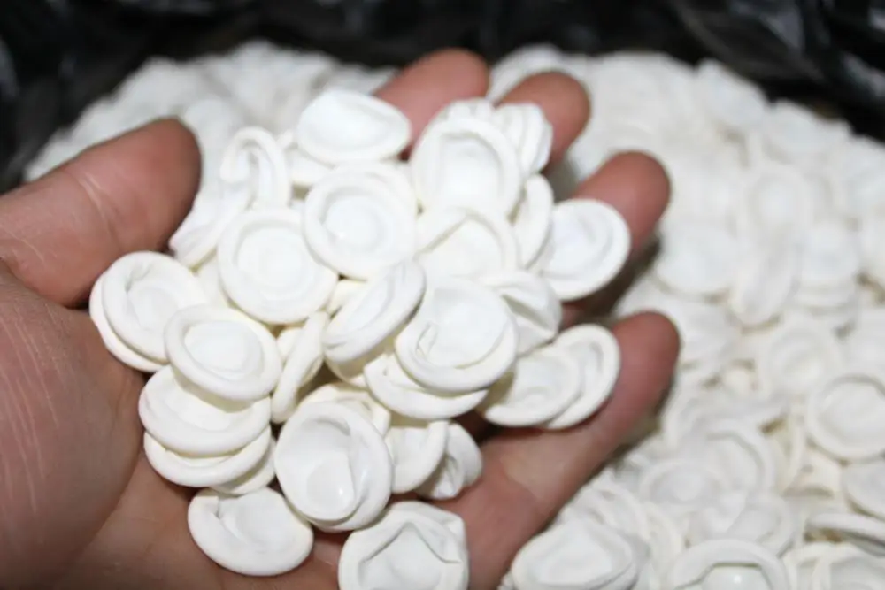 

1000pcs Disposable Sterile Finger Cots White Rubber Latex Tattoo Glove Sleeve Microblading Tattoo Supplies Permanent Makeup