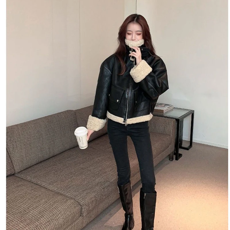Autumn Winter Coats Fashion Thick Warm Shearling Moto Biker Leather Jacket Women Flap Pocket Female Clothing Outerwear Tops
