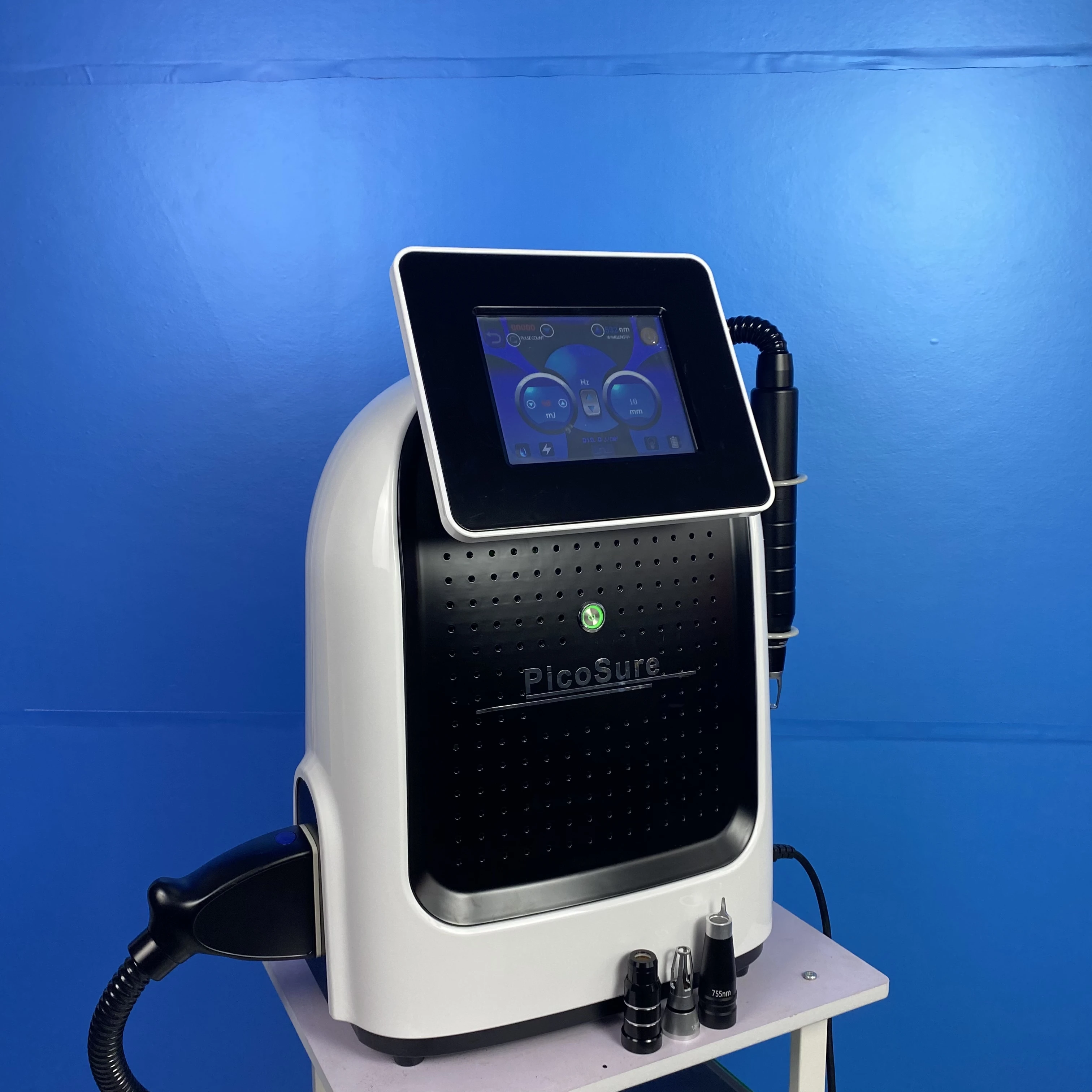 Пикосекундная лазерная тату-машина Машина для удаления прыщей соответствует