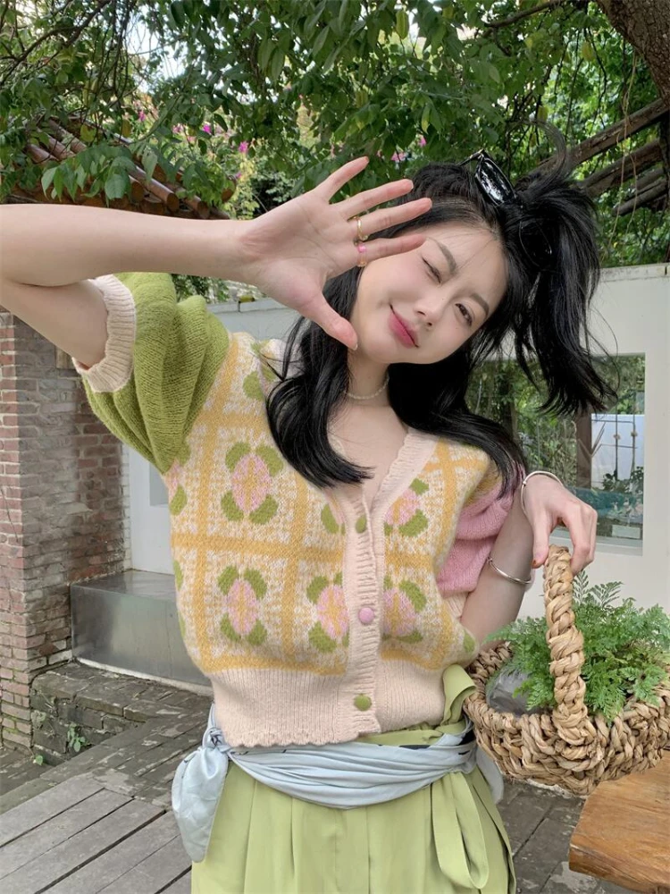 

Шикарный корейский Классический тонкий дизайнерский женский свободный кардиган для колледжа короткий V-образный вырез Повседневный в стил...