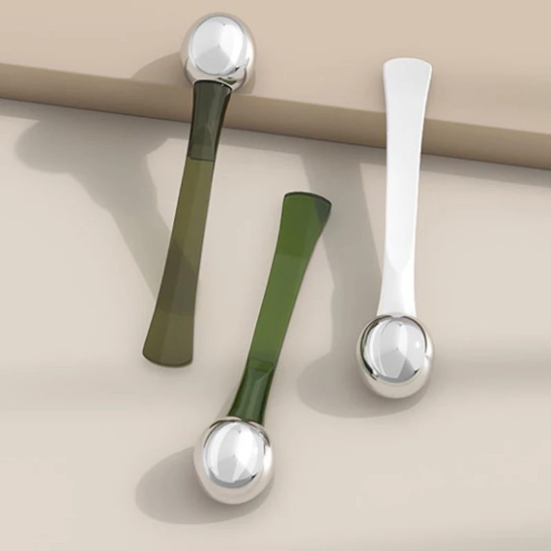 

1pc Eye Roller Massage Stick Eye Cream Applicator Cosmetic Spatula Anti Wrinkle Facial Spoon Gold Alloy Face Thin Skin Care Tool