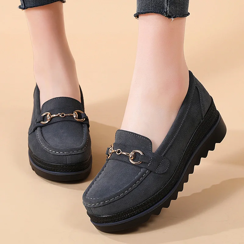 

Autumn High Quality Fashion Women Shoes Light Comfort Flas Platform Shoes Metal Buckle Casual Mother Shoes Wedge Women Loafers