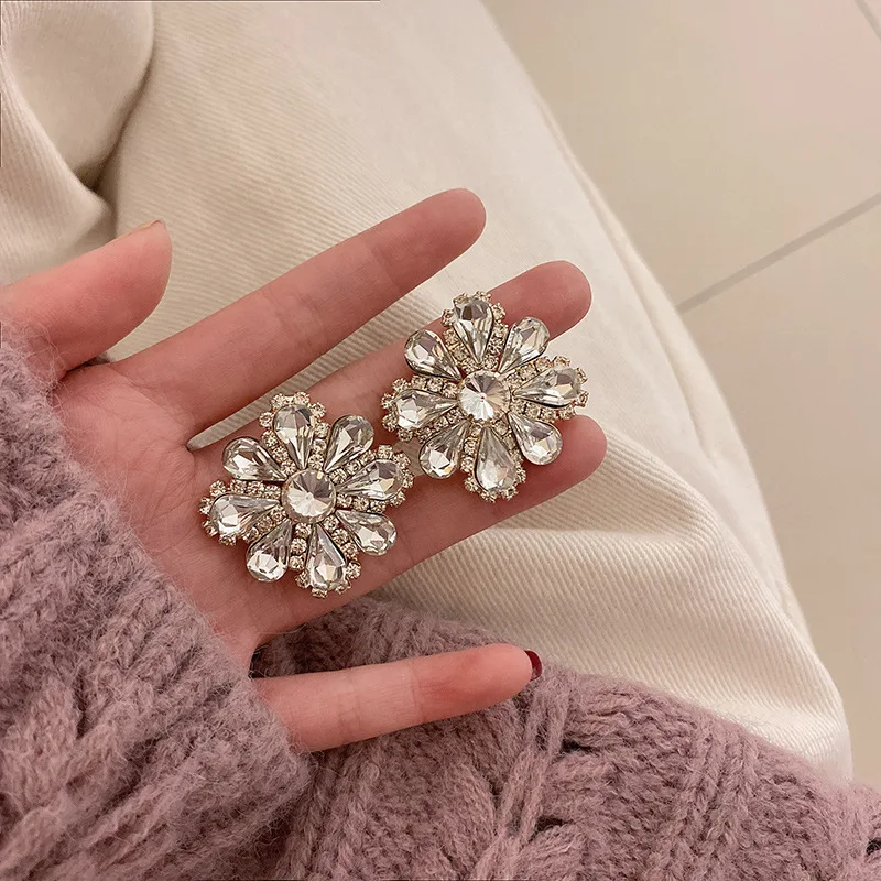 

Waterdrop Clear Crystal Flower Big Stud Earrings For Women Fashion Jewelry Statement Boucle oreille Femme Bijoux Brincos