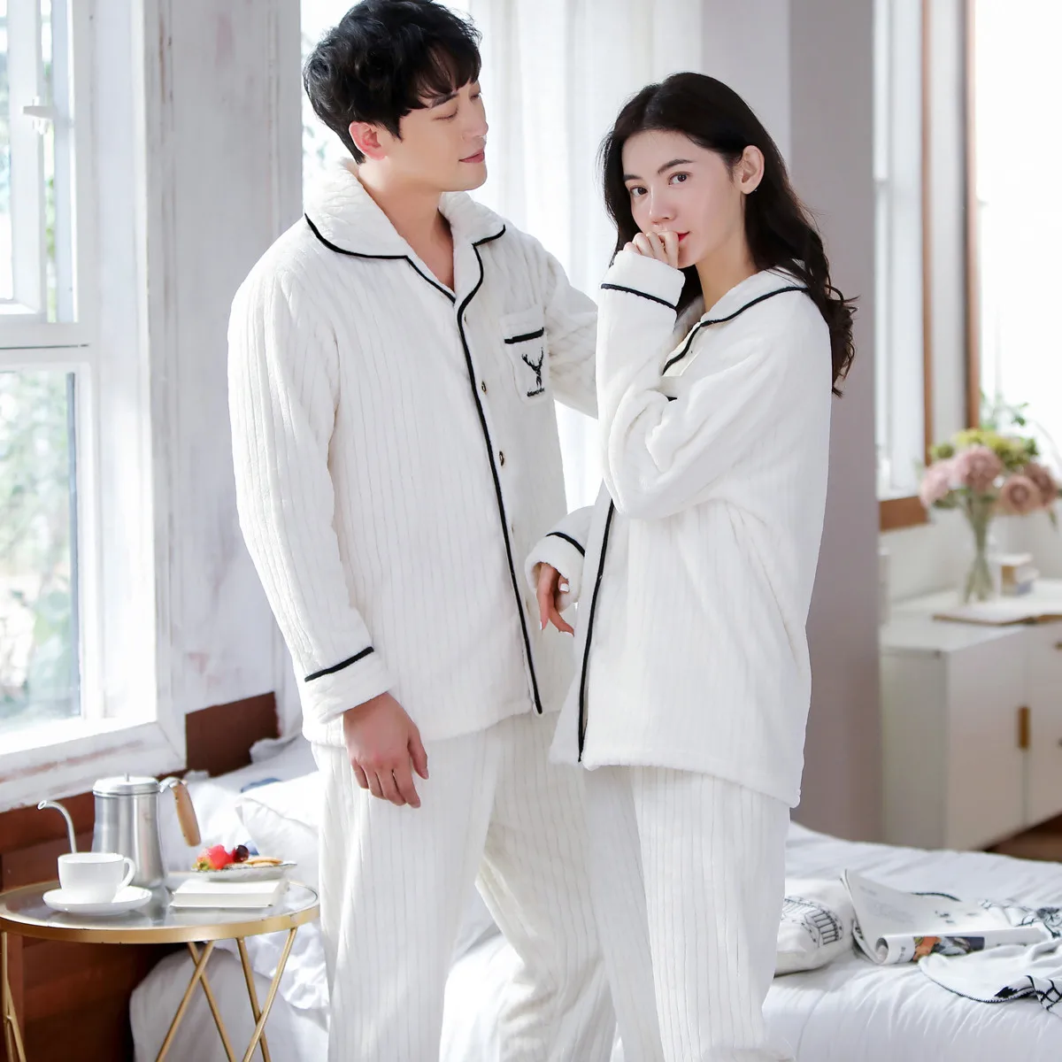 Autumn Winter Coral Velvet Couple Pajamas Set V-Neck Plus Size Home Service Suit Casual Women Flannel White Sleepwear Nightwear