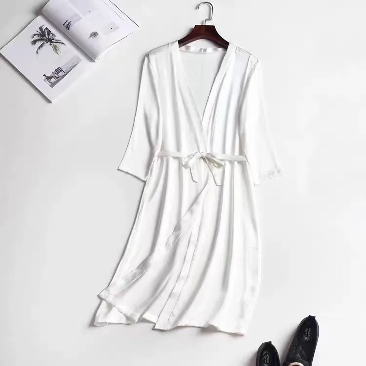 Black And White Mulberry Silk Silk Long Women's Pajamas Spring And Summer Bathrobe Five Sleeve Nightgown Silky Sexy Home Wear
