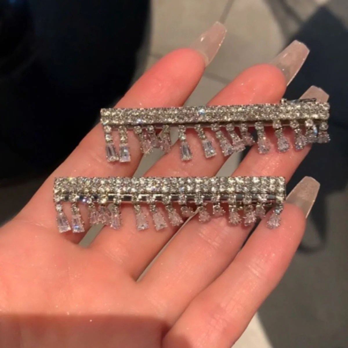 

Full Rhinestone Hairpins For Women Duckbill Clamp Tassel Crystal Hair Accessories Shiny Hair Barrettes Hair Accessories Jewelry