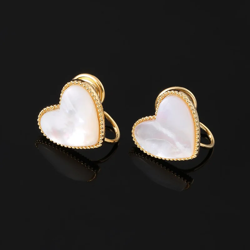 

Classic Simple Shell Mosquito Incense Plate Ear Clip No Ear Hole French Love Stud Earrings Fashion Jewelry Gift Wholesale