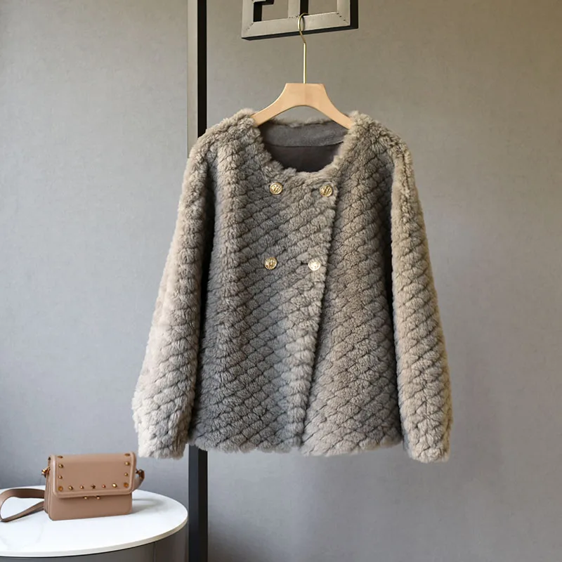 Одежда для женщин OFT2022 новая двубортная овечья стрижка из зерновой флисовой ткани, свободный толстый меховой верхняя одежда из ягнятины, повседневная уличная одежда.