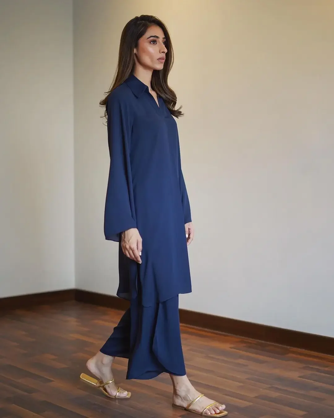 Женский мусульманский комплект Eid из двух предметов Рамадан с V-образным вырезом