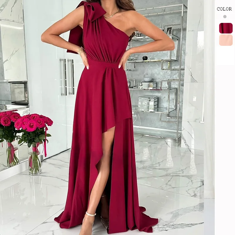

2023 New Independent Station Summer Sleeveless Oblique Shoulder Temperament Commute Split Dress Women's Clothing