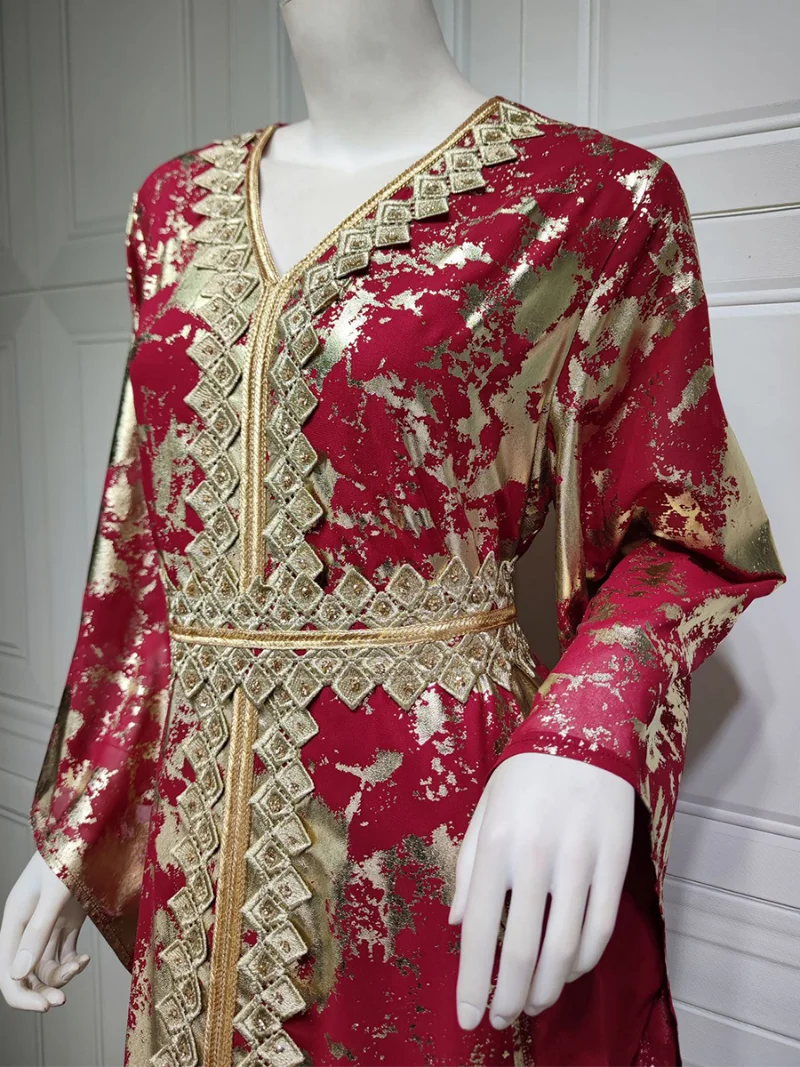 Luxurious Women's Jalabiyat Moroccan Kaftan Abaya Dubai Print V-Neck Guipure Lace Tape Belted Dress Islamic Dresses For Women
