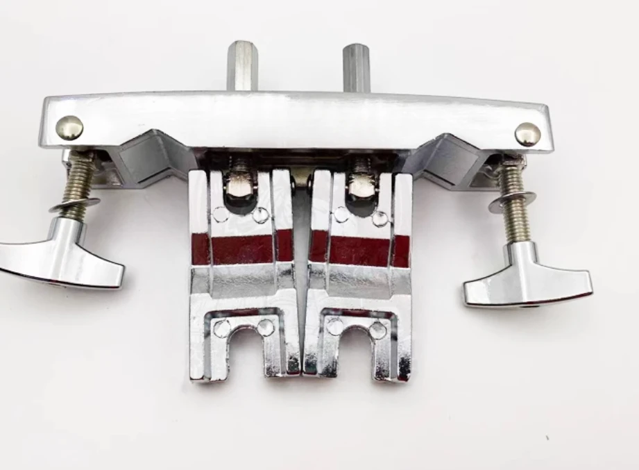 Зажим для колокольчика бумбона