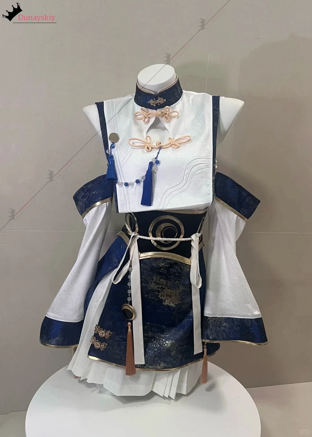 Фото Iuno Daoxiangcun совместная косплей игра Wuthering Waves костюм в китайском стиле Hanfu короткая юбка женские костюмы на Хэллоуин №5