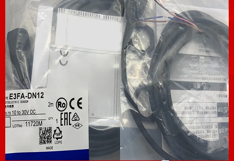 E3FA-DN12 DN11 DN13 DN14 15 DP11 DP12 TN11 Фотоэлектрический переключатель TP11 RN11