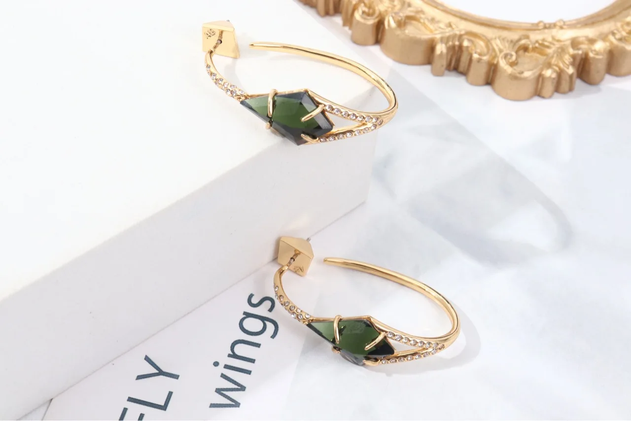 

Fashion Style Big Gem Stud Earrings