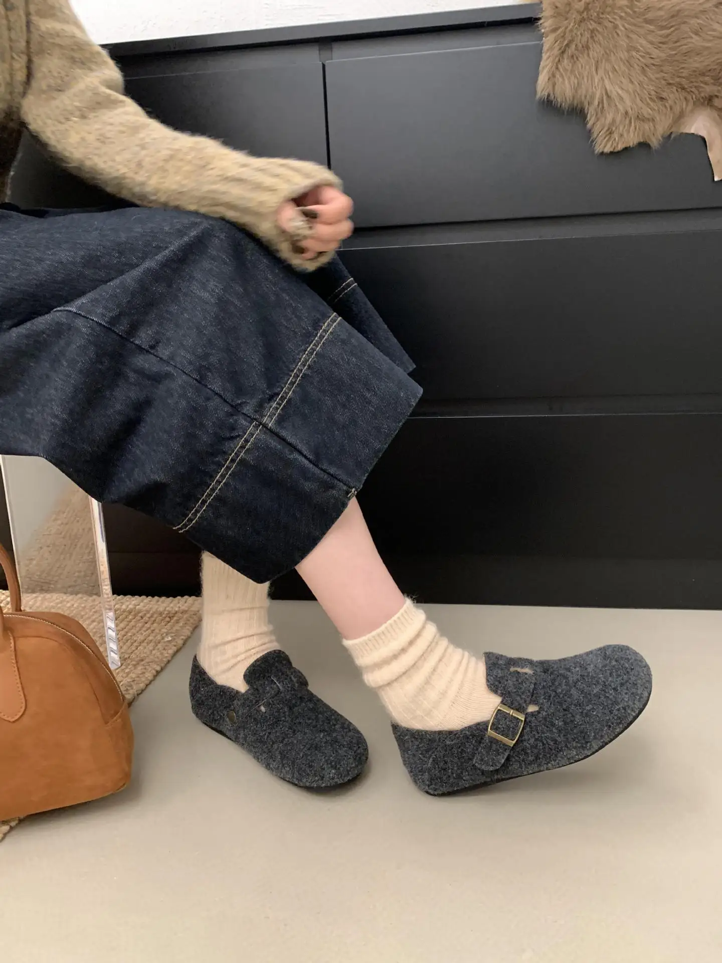 Повседневная женская обувь сабо с круглым носком лоферы на платформе новое