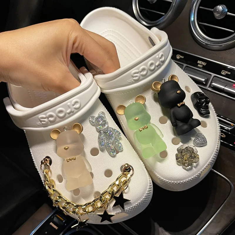 

Hot Sale Lovely Croc Charms Designer Vintage Fashion Multiple Chain Bear Croc Charms Accessories Women Bundle Decoration