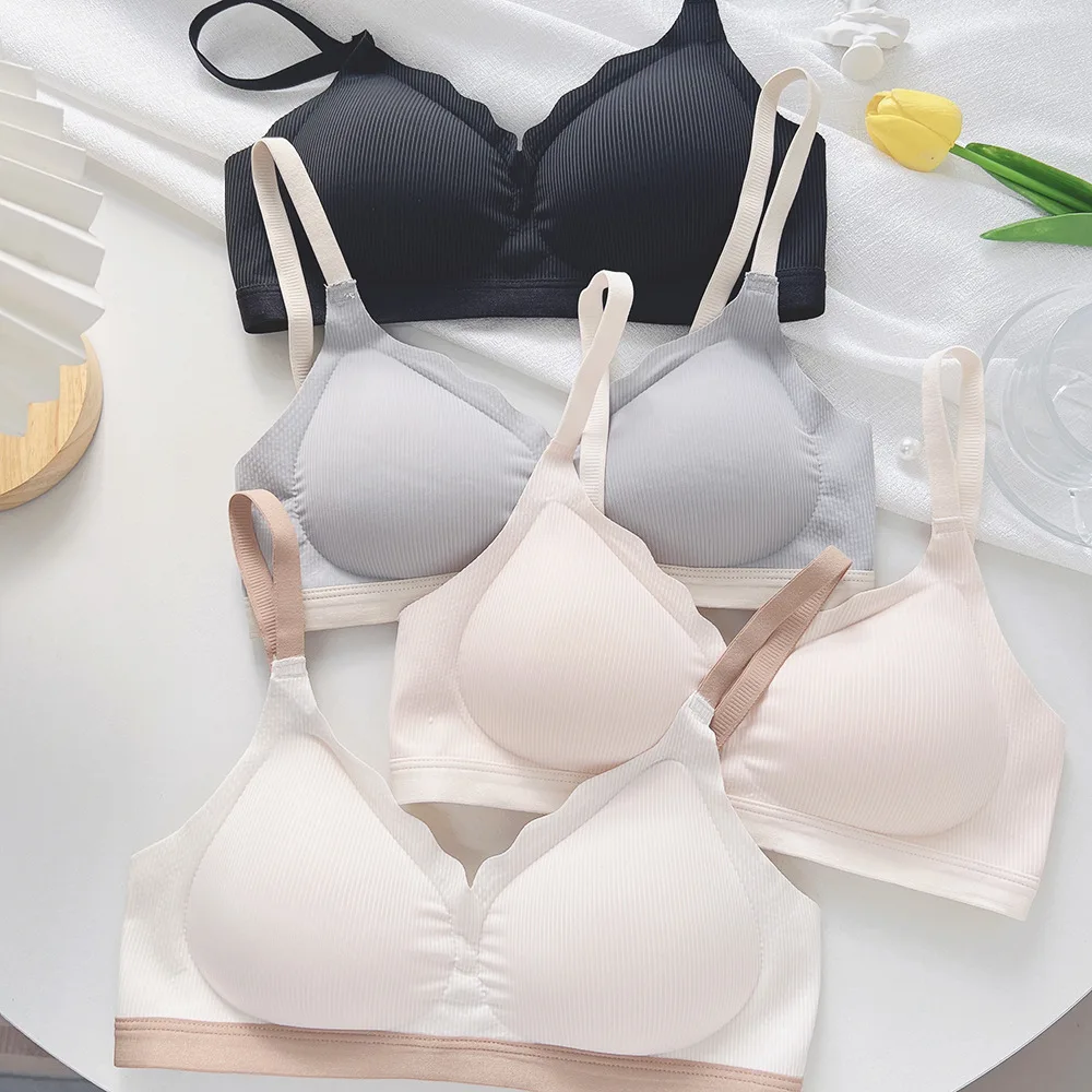 

Новинка, модное женское нижнее белье светильник и тонкий бюстгальтер на косточках, Женский бесшовный дышащий бюстгальтер пуш-ап, удобный бю...