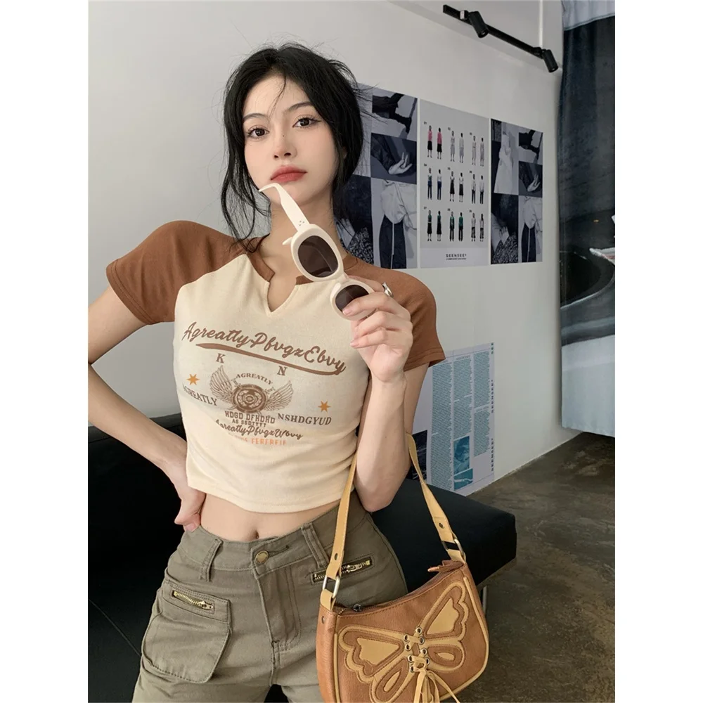 

Женские футболки, короткий Стильный Топ, сексуальная женская одежда, футболка с коротким рукавом, лето 2023, женские футболки, повседневная облегающая женская одежда