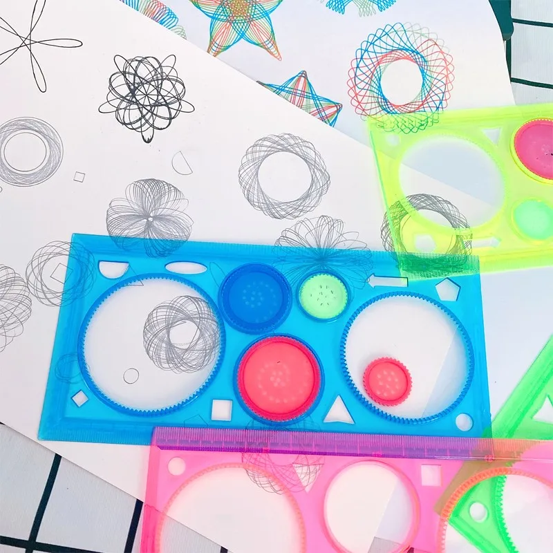 1pack/lot New Kids' Puzzle Colorful Drawing Ruler set drawing-tool Spirograph ruler students' zakka DIY tools Stationery |