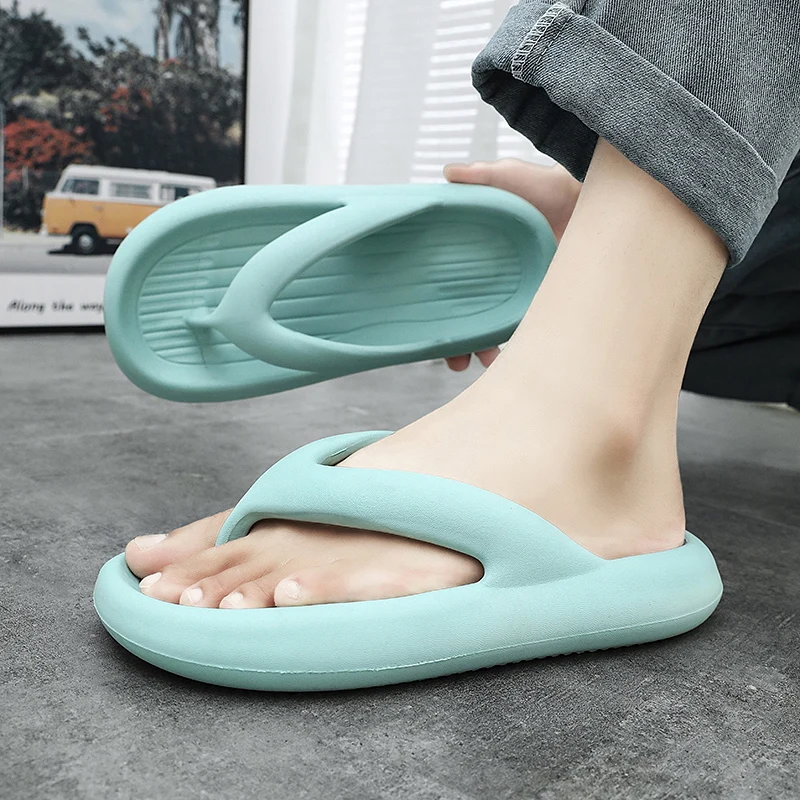 2022 Flip Flops Men Sliders Summer Men Indoor Home Slippers Men Non-Slip Beach Slipper Casual Men Flat Soft Massage Comfortable