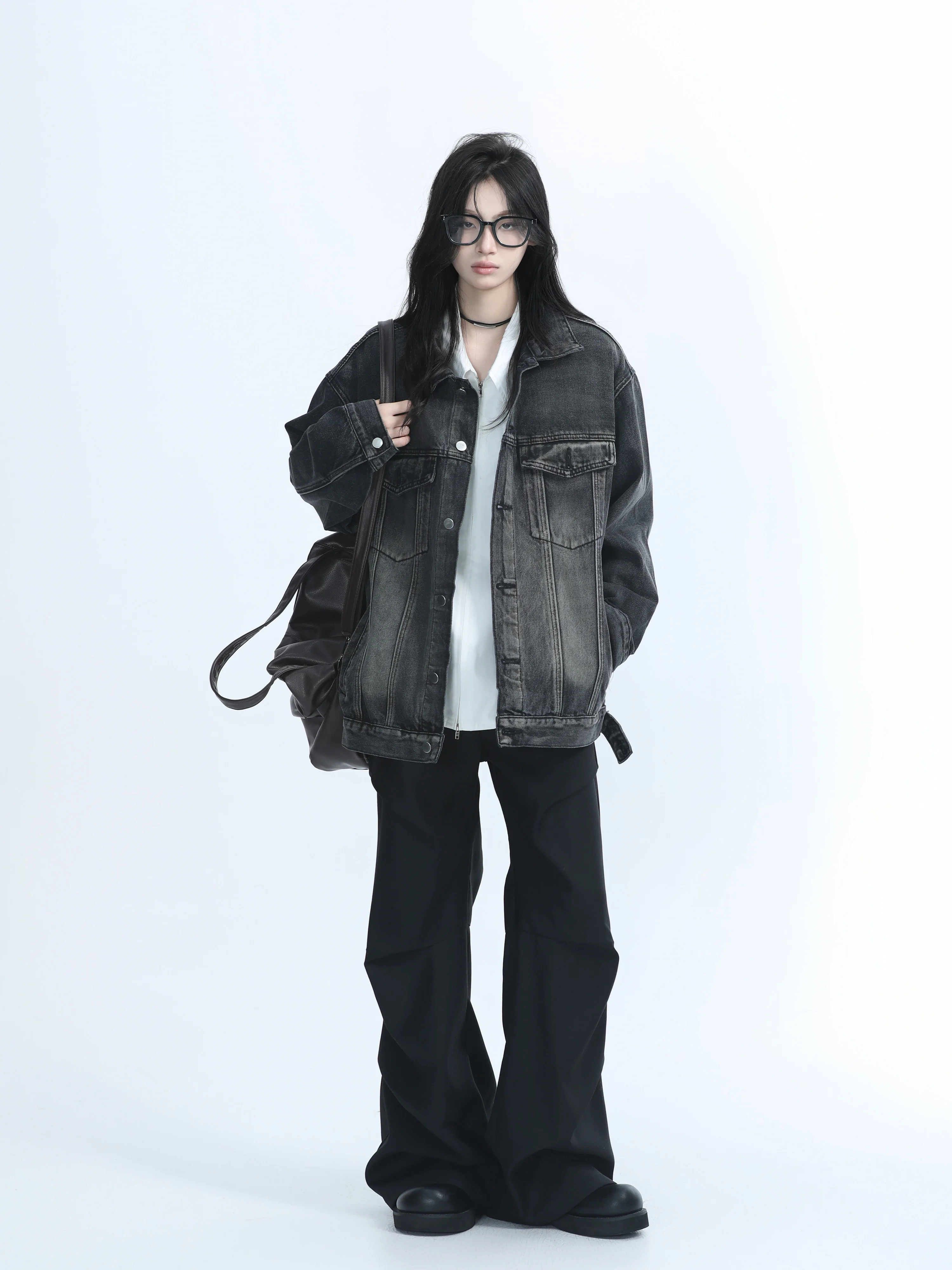 [Sitting in the Mountains] Spring and Autumn Denim jacket Women American vintage Street Design Sense Loose Washed Outerwear Tide