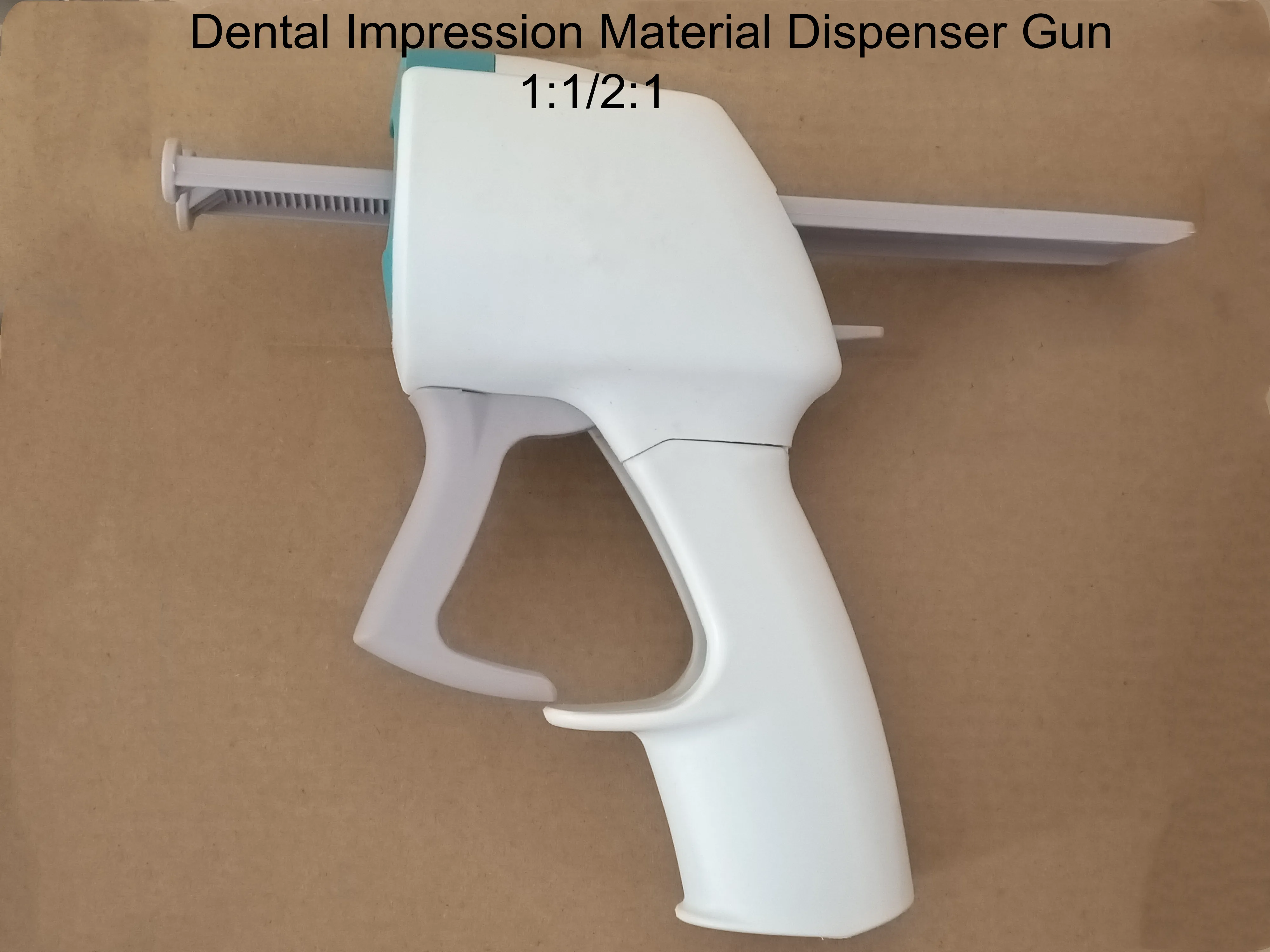 

Dental Nylon Impression Silicone Material Dispenser Gun 1:1/2:1 50ml 134°