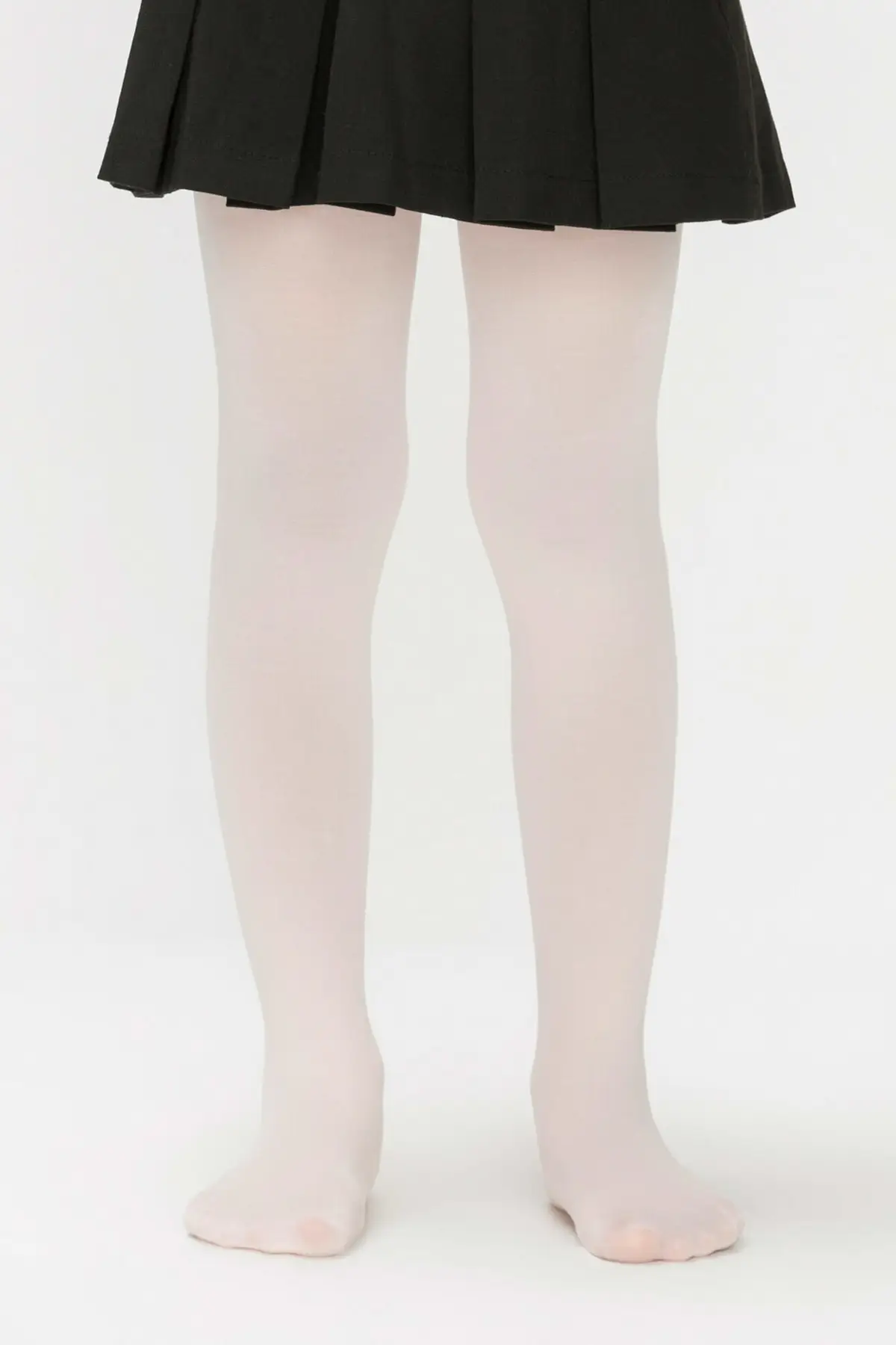 

Girls outdoor skin color Pretty 20 pantyhose underwear