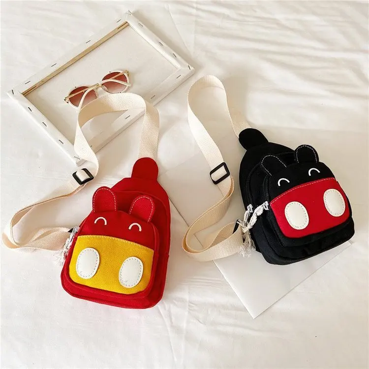 

Нагрудная сумка Disney с Микки Маусом, детский мессенджер на плечо для девочек, симпатичный мультяшный стиль, детский аксессуар