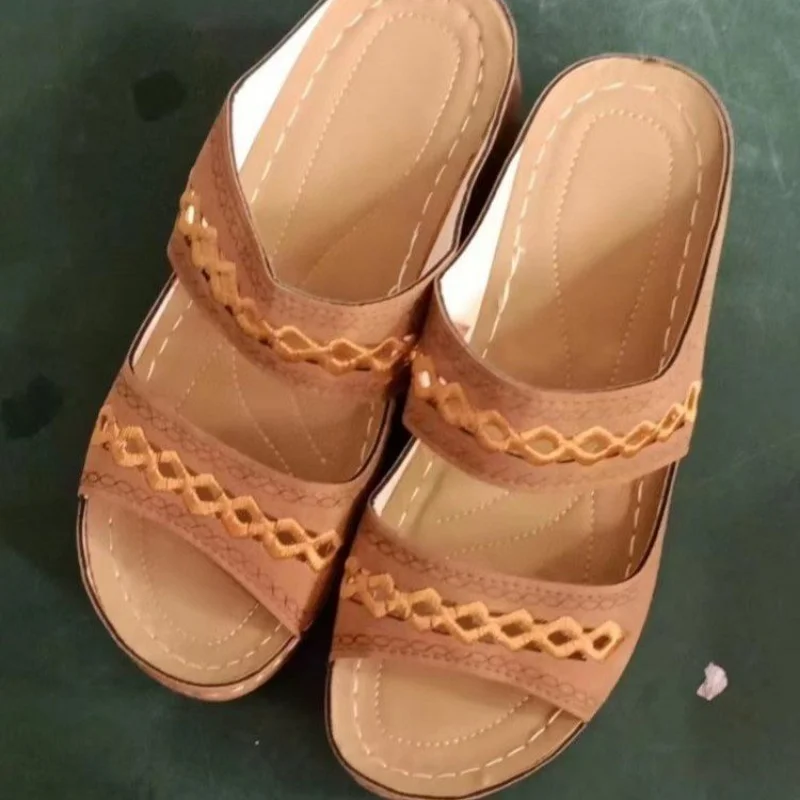 

Women Sandals Orthopedic Slippers Open Toe Summer Shoes Vintage Low Heels Female Platform Shoes Corrector Sponge Walking Sandals