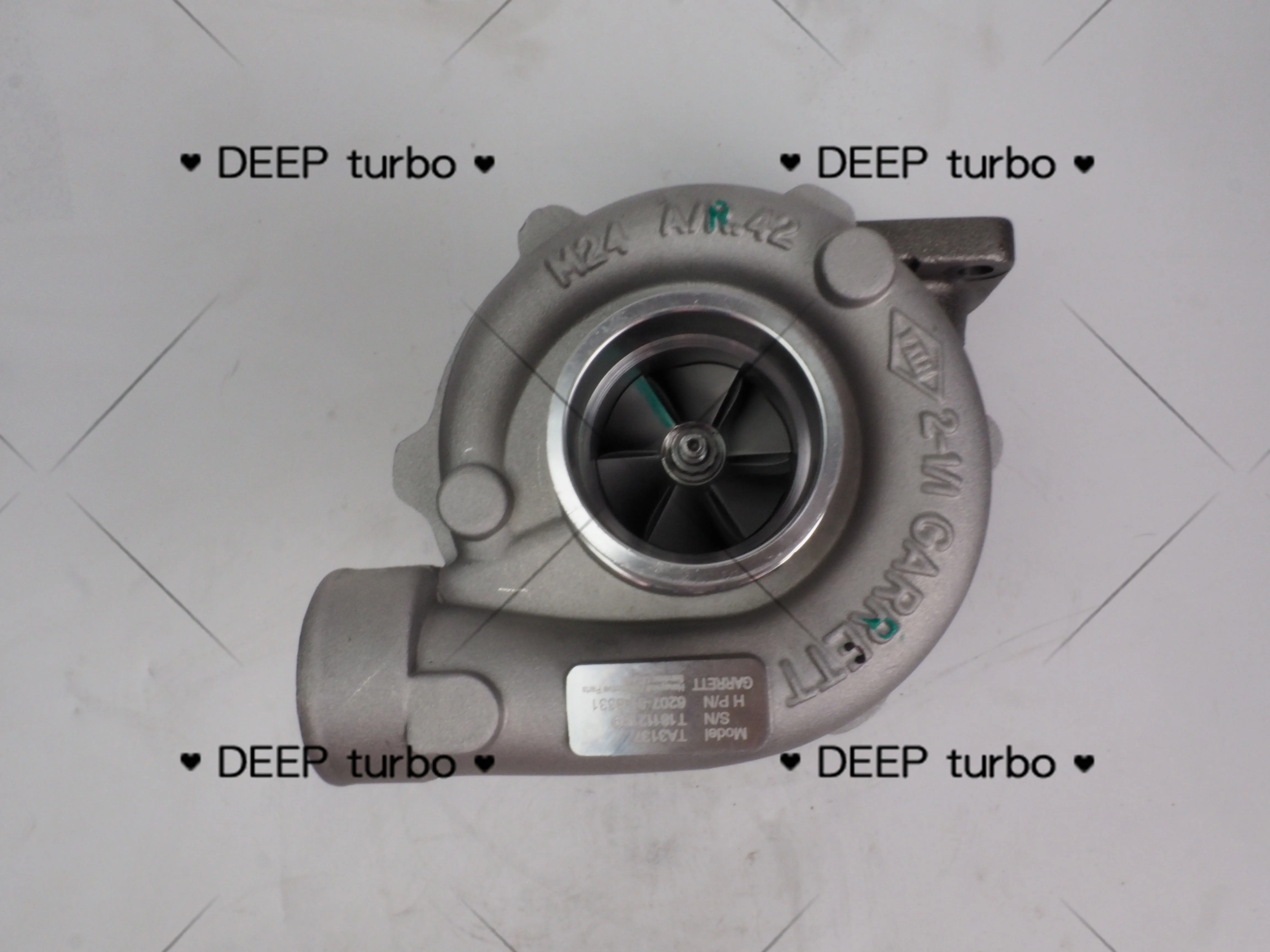 Турбокомпрессор/Turbo Ta3103 6207-81-9330 700836 -0001 6207-81-8330 6207-81-8331 465636 -0116 Komatsu PC200-6 S6d95L