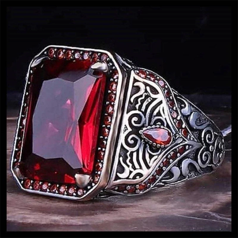 

New High-end Domineering Gemstone Men's Ring Vintage Engraving Pattern Punk Ring Turkish Diamond Fashion High-quality Jewelry